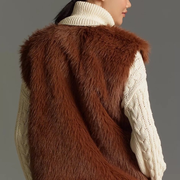 NWT Anthropologie Faux- Fur Brown Midi Vest - Picture 5 of 5